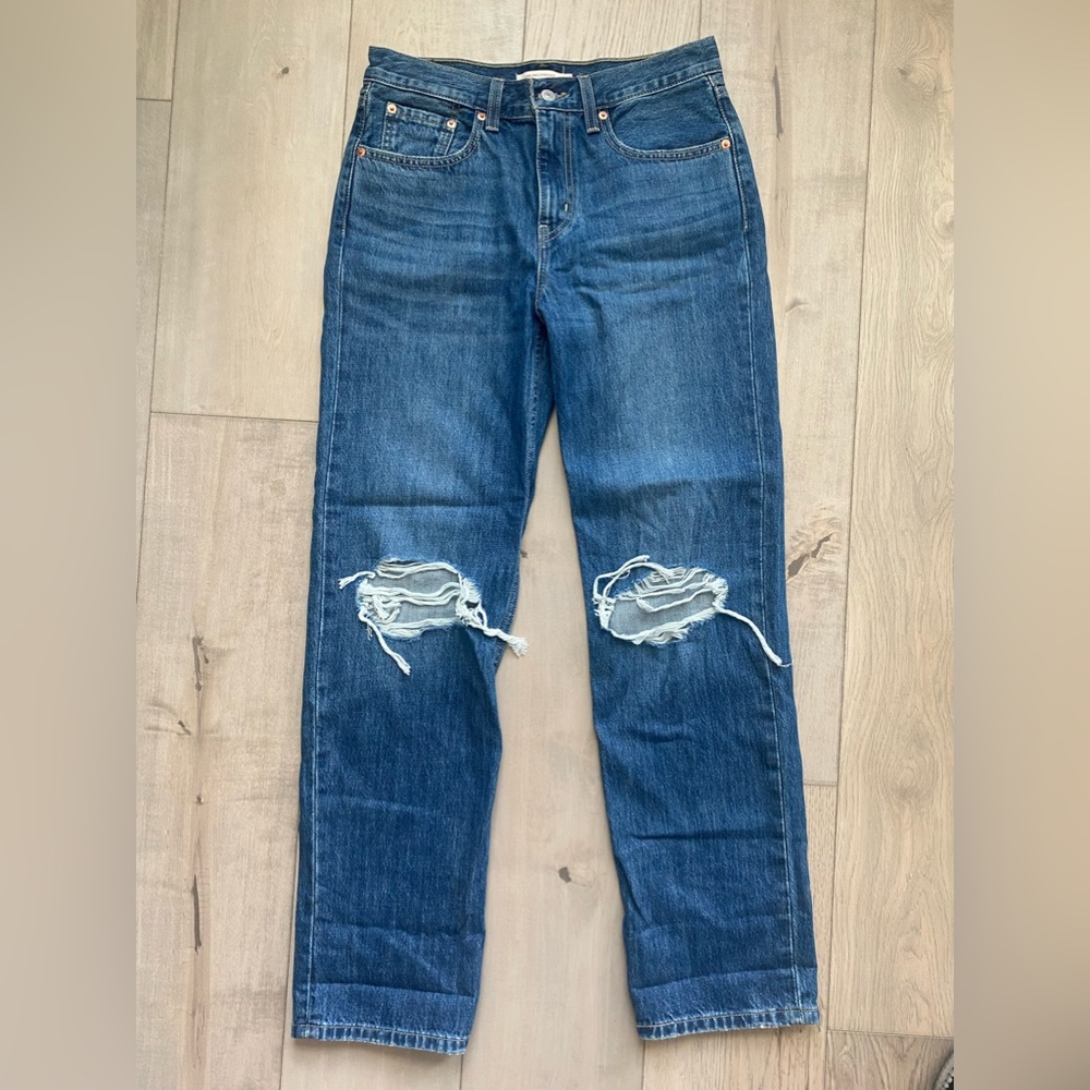 Levi’s low pro straight destroyed